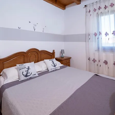 2 Bedroom Stunning In Apartment Pula