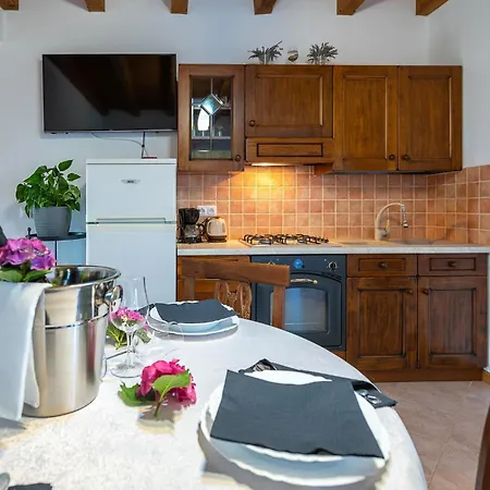 2 Bedroom Stunning In